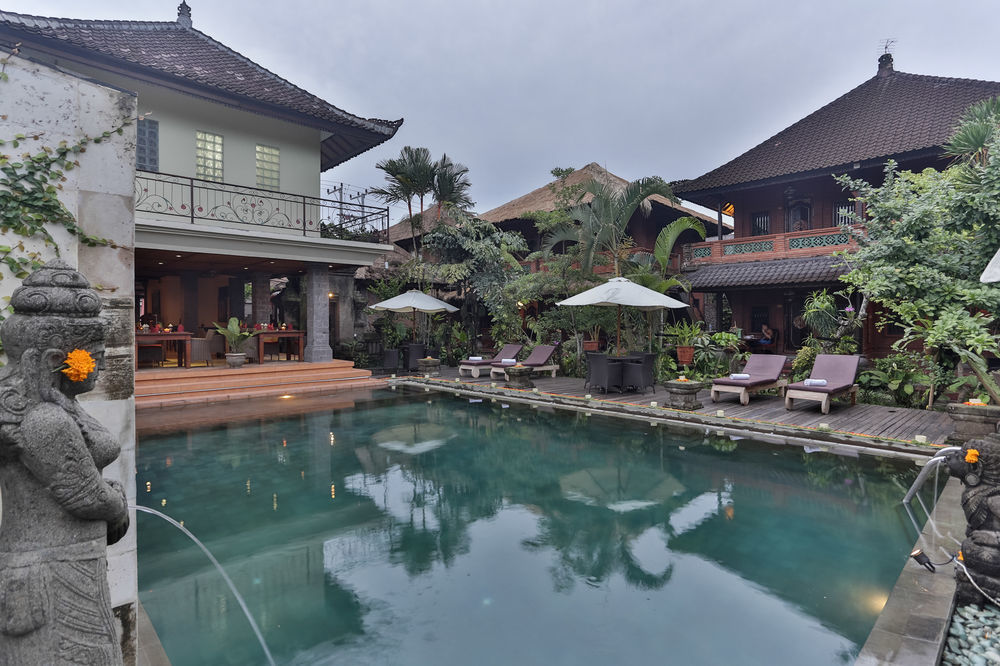 Puri Garden & Asrama