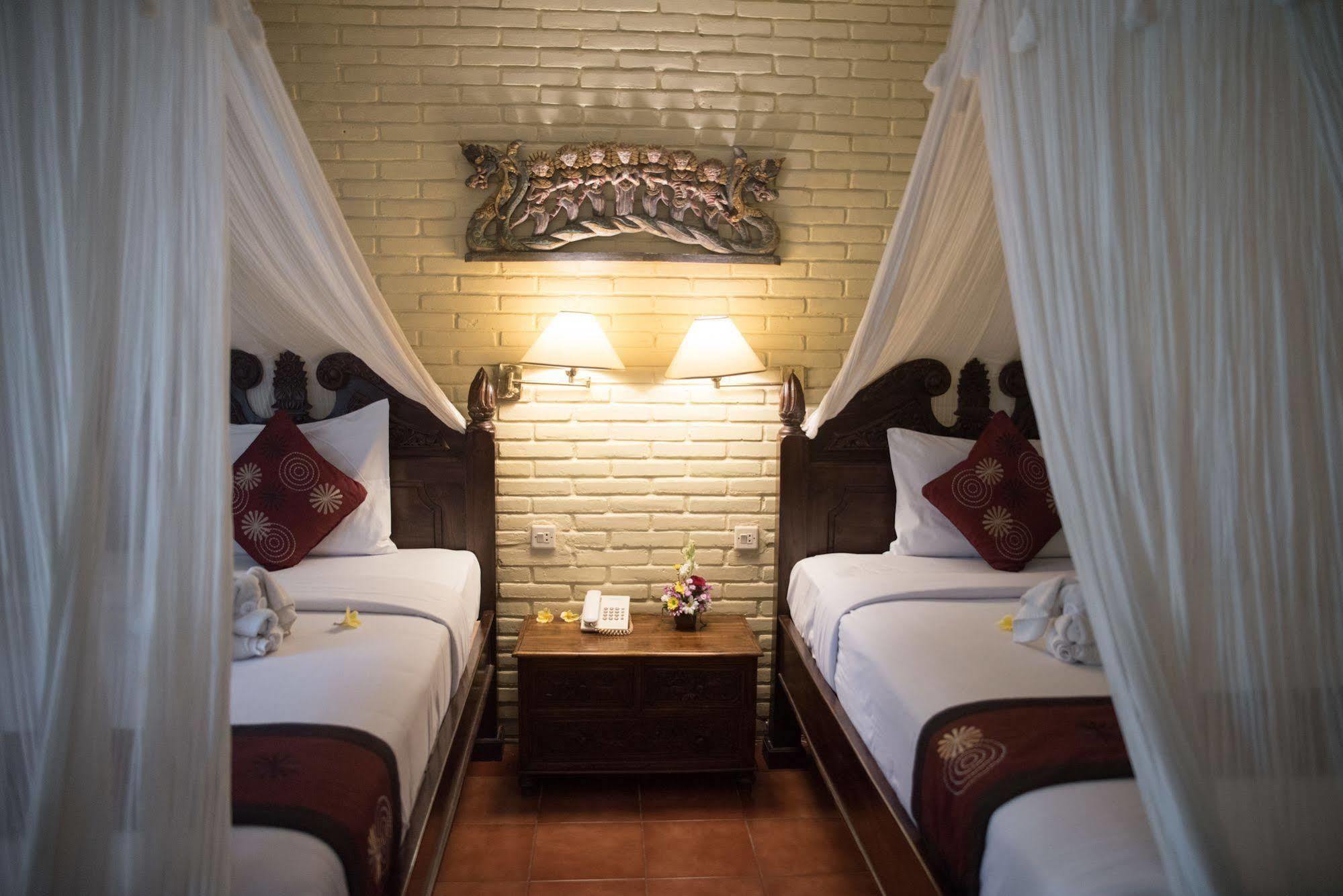 Hostel Puri Garden Hotel&hostel